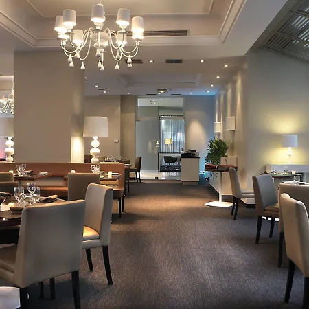 安提布 - 瑞昂莱潘大使万豪ac酒店 酒店 4*