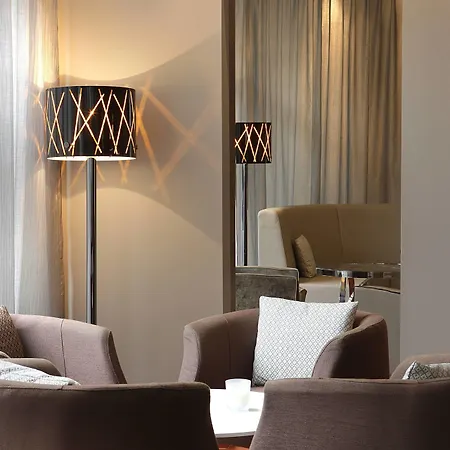 Ac By Marriott Ambassadeur Antibes - Les Pins 호텔
