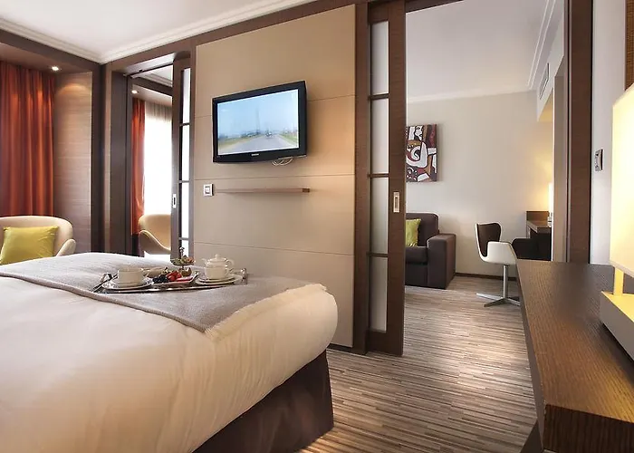 Ac By Marriott Ambassadeur Antibes - Les Pins Hotel Juan-les-Pins