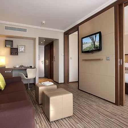 Ac By Marriott Ambassadeur Antibes - Les Pins Juan-les-Pins