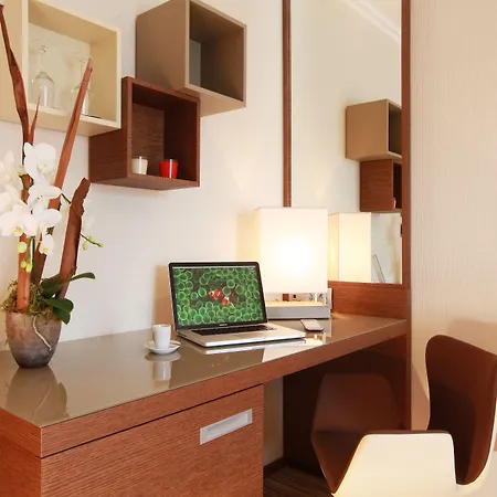 Hotel Ac By Marriott Ambassadeur Antibes - Les Pins Juan-les-Pins