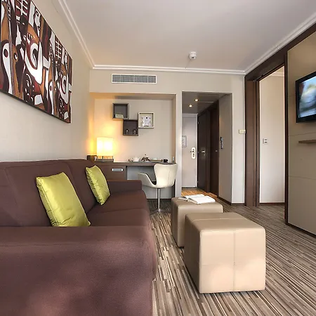 Ac By Marriott Ambassadeur Antibes - Les Pins Hotel 4*
