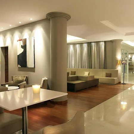 Hotel Ac By Marriott Ambassadeur Antibes - Les Pins 4*