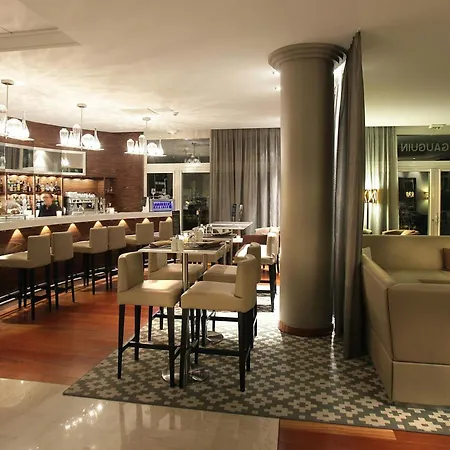 Hotel Ac By Marriott Ambassadeur Antibes - Les Pins Juan-les-Pins