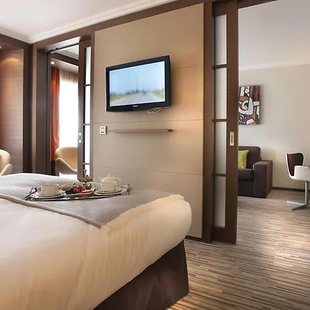 Ac By Marriott Ambassadeur Antibes - Les Pins Hotel 4*