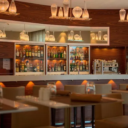 Ac By Marriott Ambassadeur Antibes - Les Pins 4* Juan-les-Pins