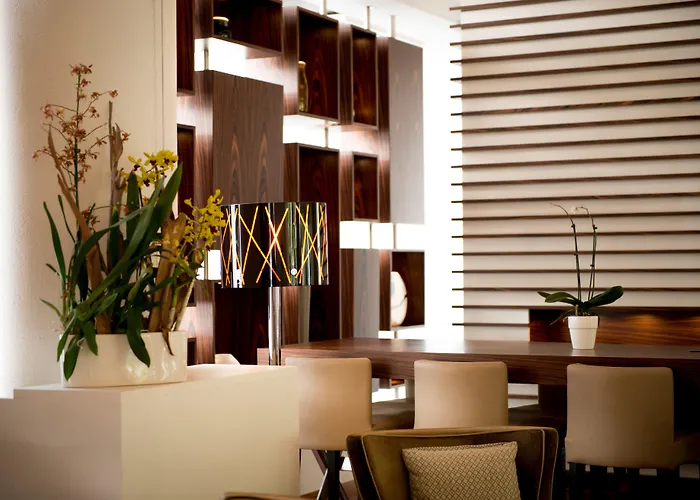 Ac By Marriott Ambassadeur Antibes - Les Pins 4* جوان ليه باه