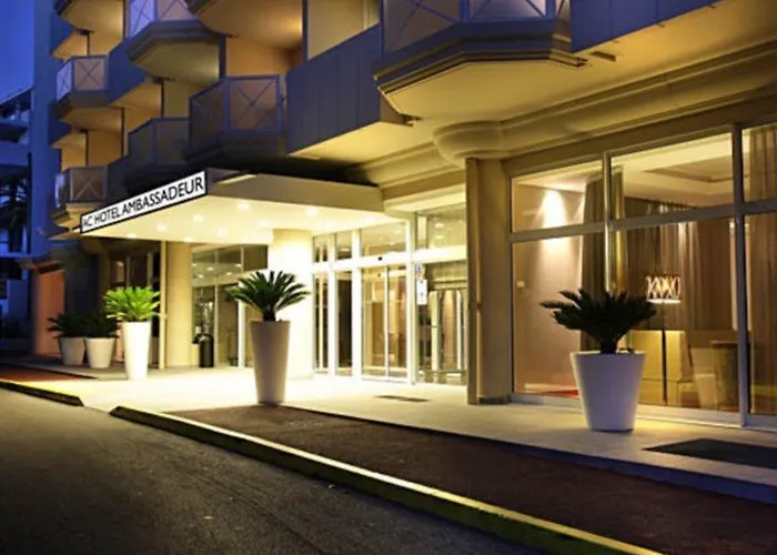 Ac By Marriott Ambassadeur Antibes - Les Pins فندق جوان ليه باه